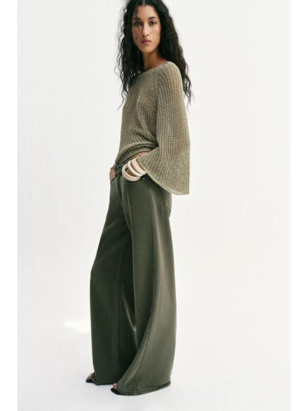 ZARA Z1975 HIGH-WAISTED FLUID WIDE LEG JEANS - Picture 5 of 9